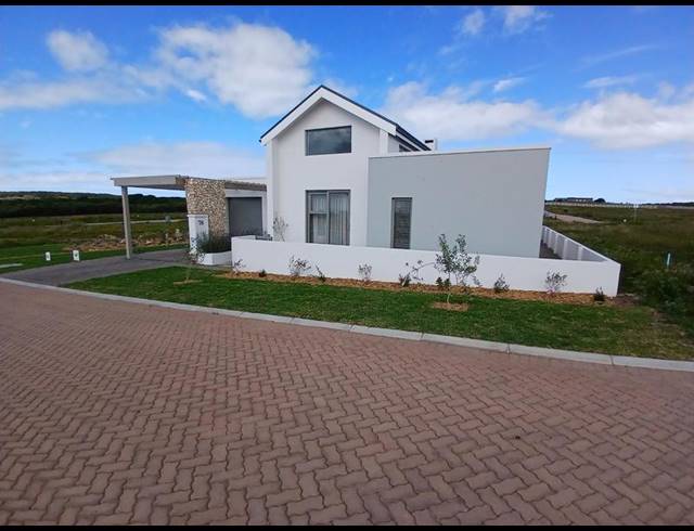 3 BEDROOM HOUSE FOR SALE IN STILBAAI-WES